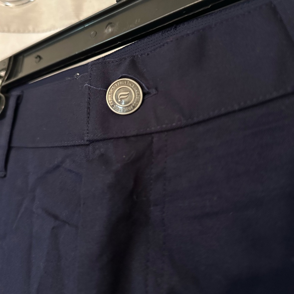 Men’s Fabletics Navy Blue The High Side Chino Pant - Picture 9 of 9